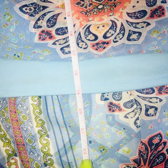 Strapless Dress Size XL City Triangles - Picture 8 of 8